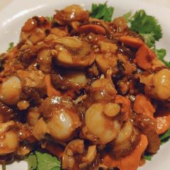 Yan Chun Lou User Photo