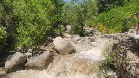 水瀑溝風景區 attraction in 保定