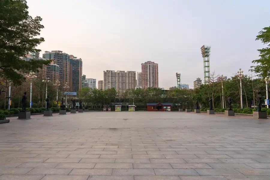 Hero Square