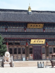 Zhaodou Bahuining Temple