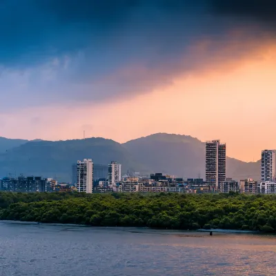 Разрешено размещения с домашними животными Отели в г. Дехрадун