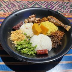 dehong User Photo
