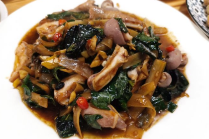 Cousin-in-law's House • Nanning Private-home Cuisine • Charcoal Grill Hot pot (Dongbao Road Branch)