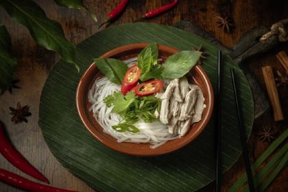 V CORNER Vietnamese Bistro & Bar