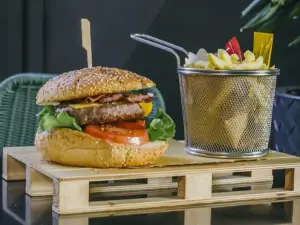 Mixer Pizzeria Hamburgeria