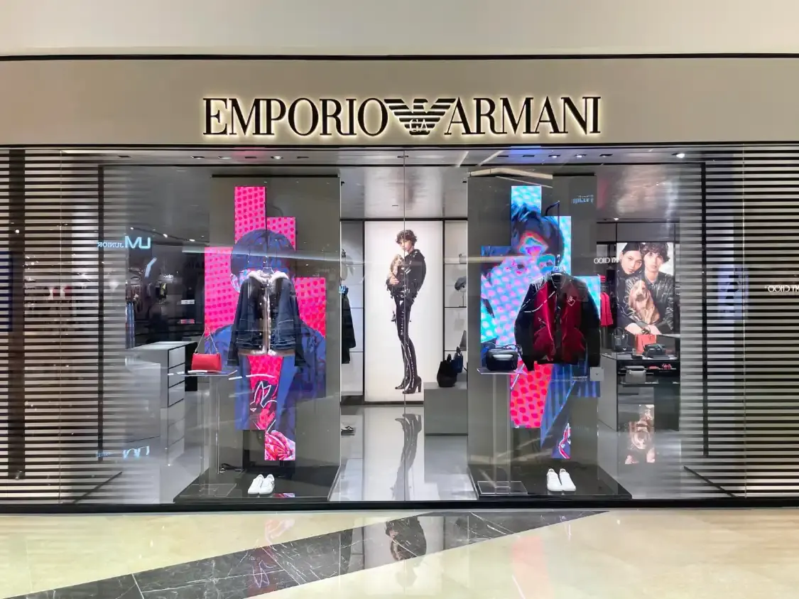 Hotels near Emporio Armani (One Central）