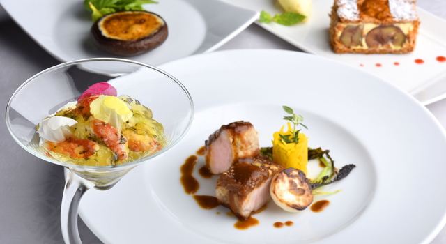 Party & Dining Four Seasons
