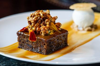 Bacchus Restaurant & Lounge