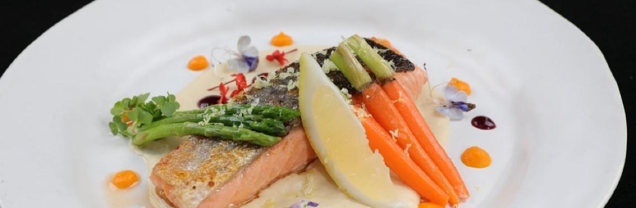 Pineapple Cafe and Grill