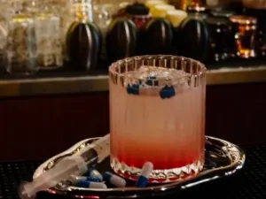 酒窟Vault Bar