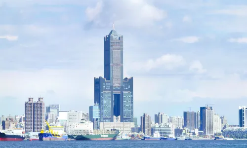 85 Sky Tower