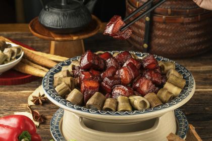 GRANDMA'S FAMILY FOOD