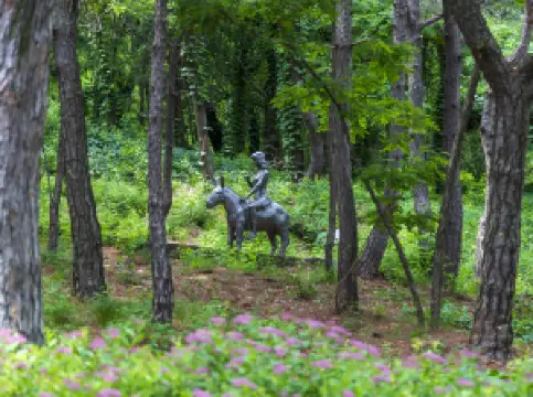 聯峯山