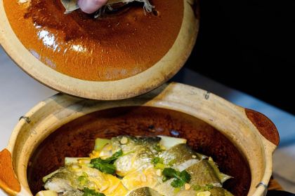 三清潭烧鹅(兴业太古汇店)