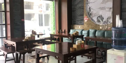 珺珺擂茶館(灰山港分店)