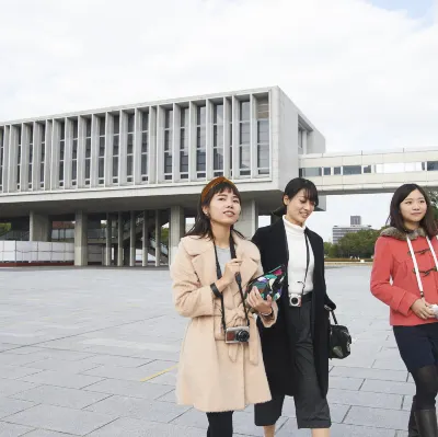 Flights from Hiroshima to Seoul