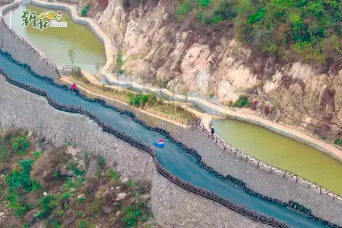 Xinhe Longteng Rafting