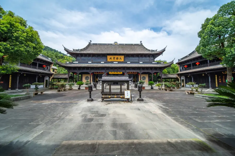 Chinese Filial Piety and Morality Garden