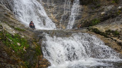 Lata Iskandar Waterfall Tapah