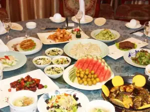 铂丽斯国际大酒店逸景阁食府(黄海路店)