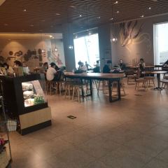 星巴克(郑州新郑机场安检内店) User Photo