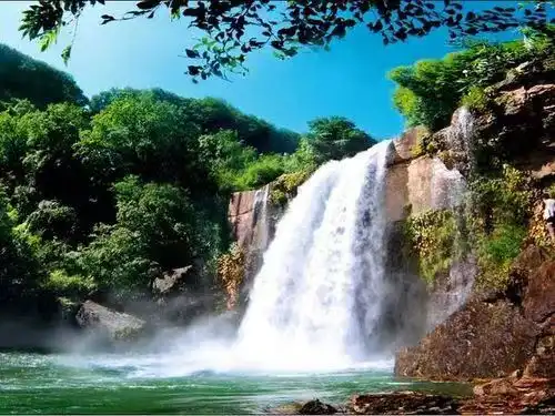 Hotels near Qingshangou