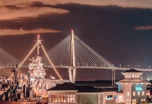 Charleston Harbor Fish House - Southern Fare from the Land and Sea
