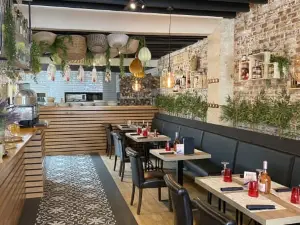 La Prego Restaurant Et Epicerie Italienne