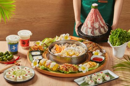 Chicken inside Coconut