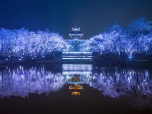 wu xi tai hu yuan tou zhu feng jing qu - shang ying lou