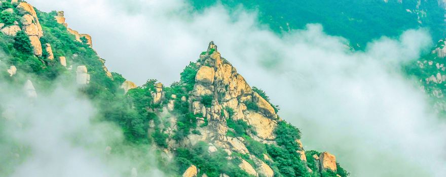 Yiyuannanlu Mountain Sceneic Area
