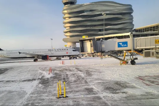 エドモントン国際空港