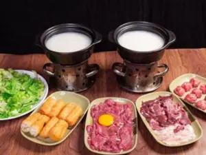 Xing Tan Gong Ping Liang Zheng Hot Pot (Lun Jiao Yong Feng Main Branch)