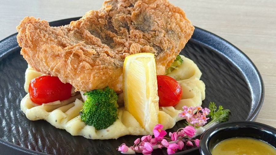 Hidden Garden by the Sea