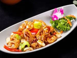 Qianhaiyan Qingdao Cuisine (May Fourth Square Yong Wang Branch)