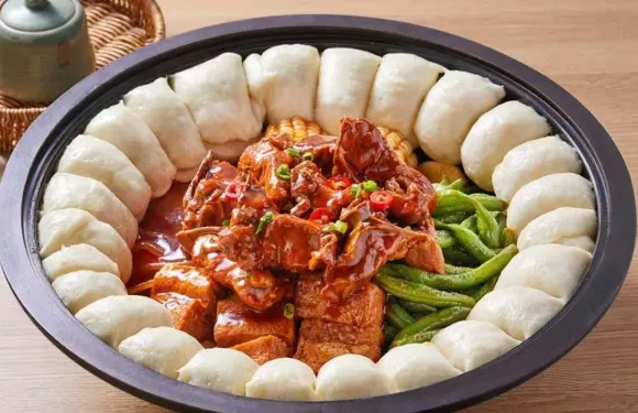 滿興咱媽烀餅鐵鍋燉（延吉店）
