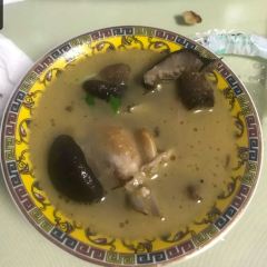 CHA YA SHAN SHAN YA JU NONG GU FAN User Photo