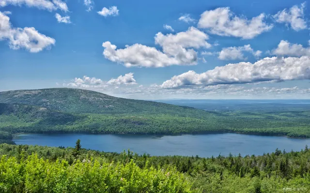 Top 9 U.S. Camping & Campgrounds in Summer 2025