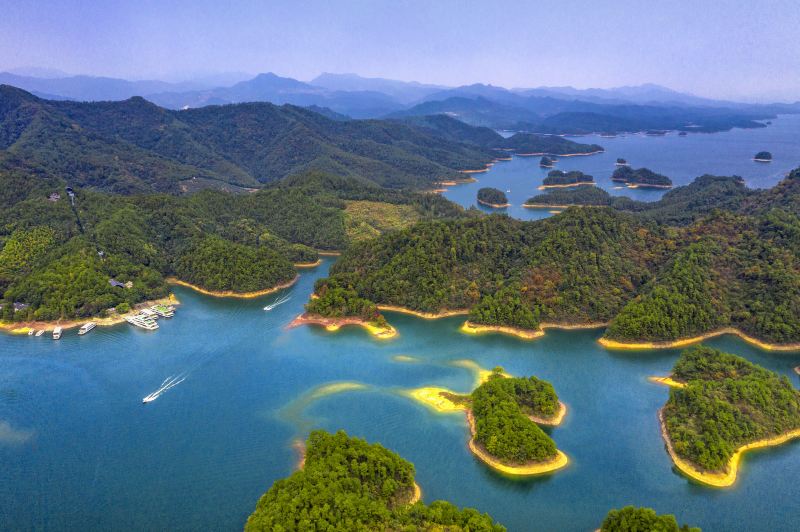 Qiandao Lake Longchuan Bay