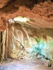 アンブロシオ洞窟