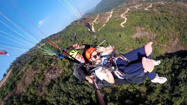 Paragliding in Huizhou
