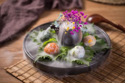 煲宫猪肚鸡(新世界美食广场店)