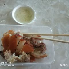 阿三乳猪店 User Photo