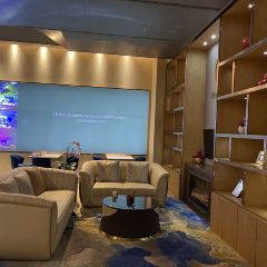 Sun Chateau On The Bund User Photo