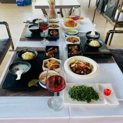 阿拉善左旗腾格里沙漠北栈营地·餐厅 User Photo
