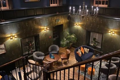 Chilli Banana Thai Restaurant and Silk Lounge