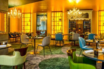 L'Alcôve - Hôtel Le Louis Versailles Château