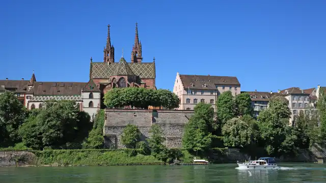 Hotels near Basel Cathedral