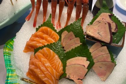 SHEN RONG AO MEN DOU LAO FANG