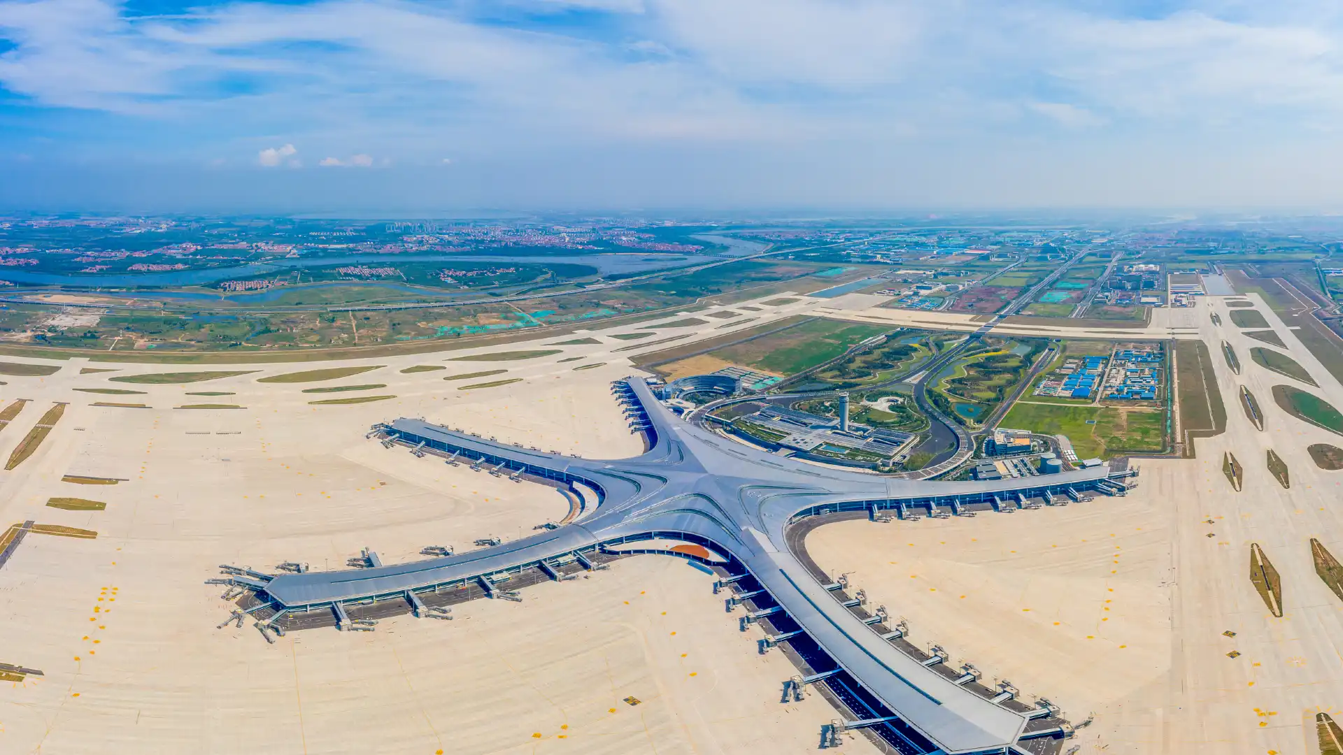 Hotels near Qingdao Jiaodong International Airport